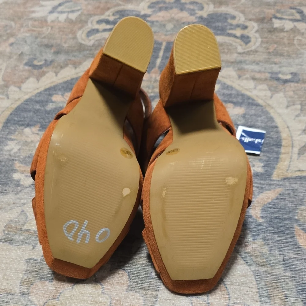 Jessica Simpson Rust/Brown Suede Sandals - Picture 4 of 4